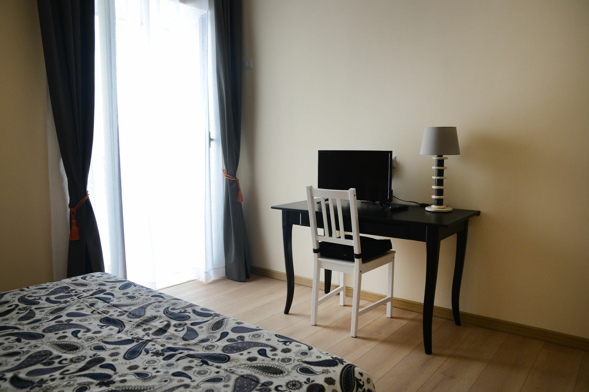 Donnaregina Boutique Apartment Наполи Екстериор снимка
